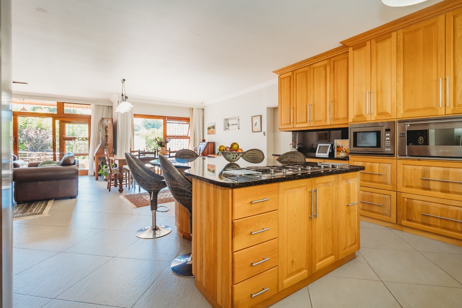 4 Bedroom Property for Sale in Dormehls Drift Western Cape